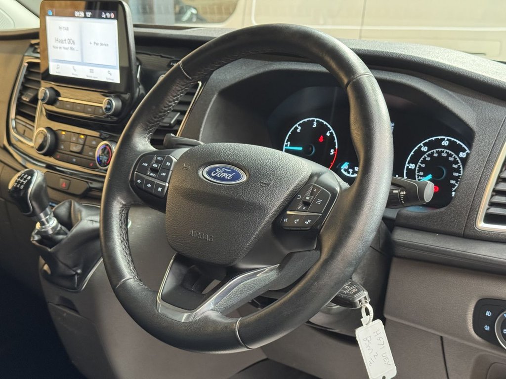 Used Ford Transit Custom 2022 for sale - 76356290: Photo 8