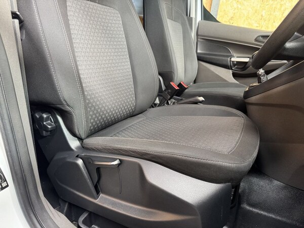 Used Ford Transit Connect 2021 for sale - 76210157: Photo 26