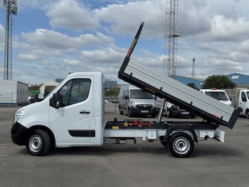 Used Nissan Interstar 2023 for sale - 75559693: Photo