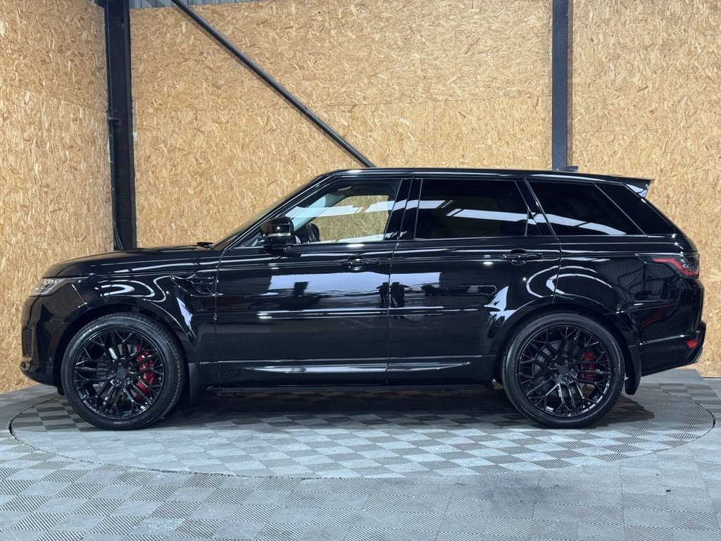 Used Land Rover Range Rover Sport 2018 for sale - 77139399: Photo 2