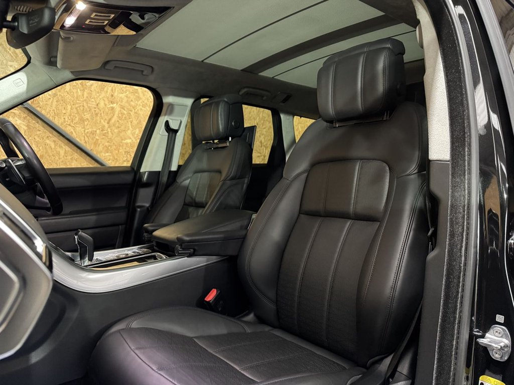 Used Land Rover Range Rover Sport 2018 for sale - 77139399: Photo 32