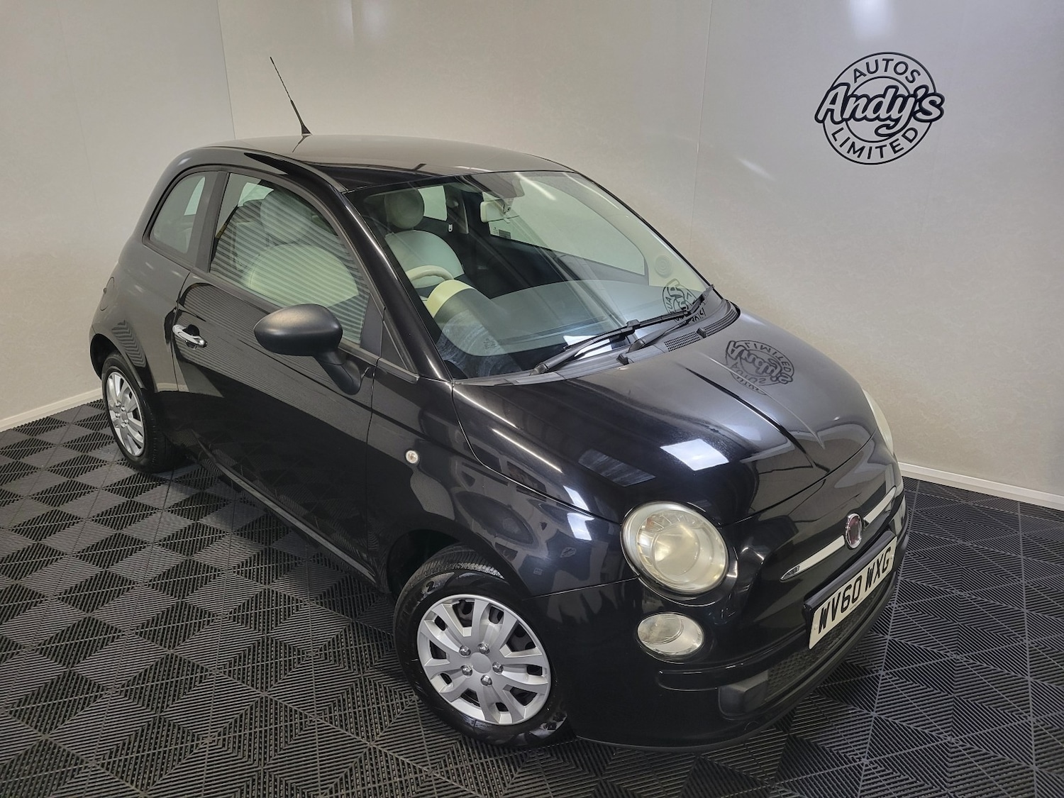 Used Fiat 500 2010 for sale - 77001546: Photo 2