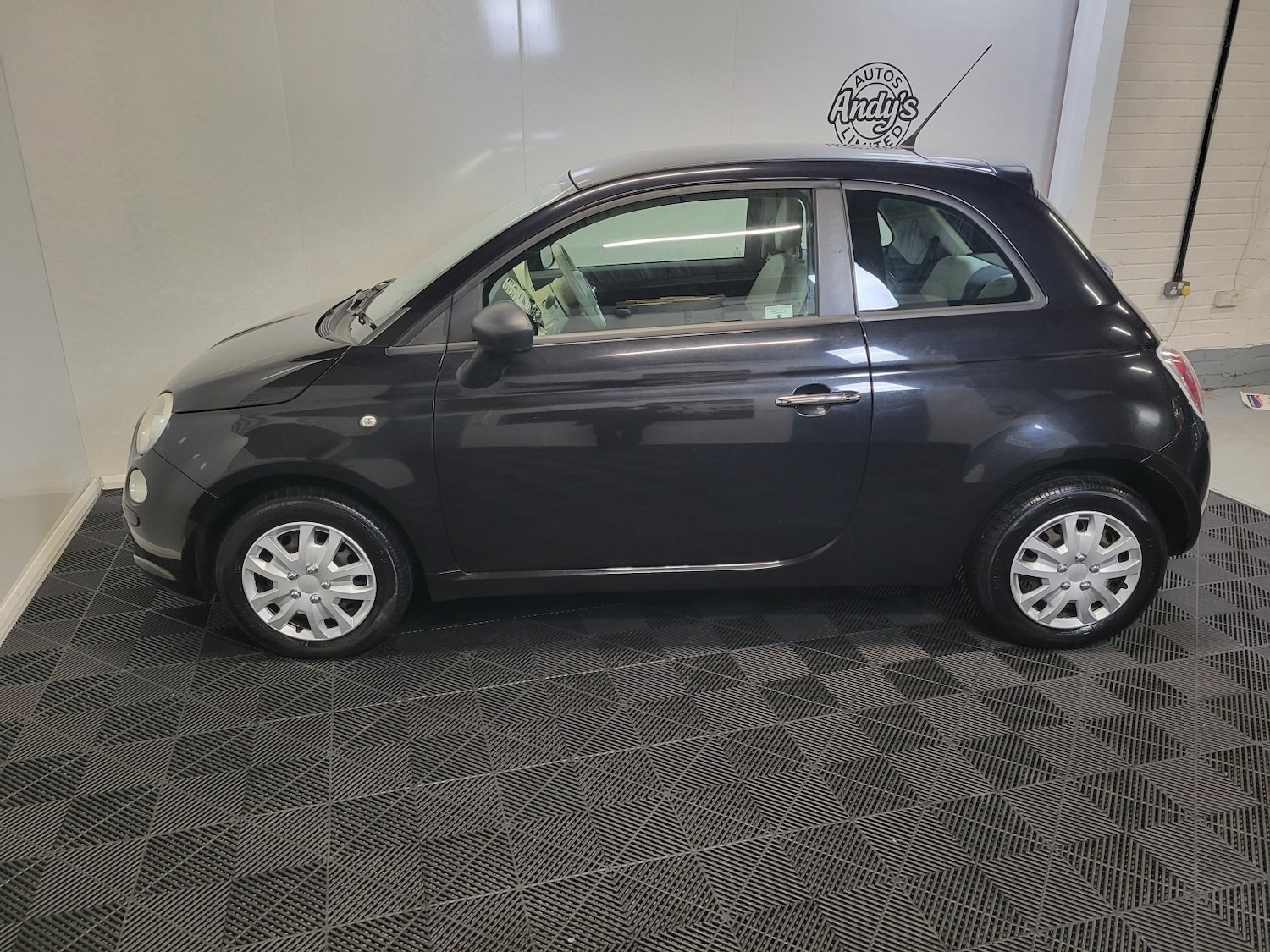 Used Fiat 500 2010 for sale - 77001546: Photo 35