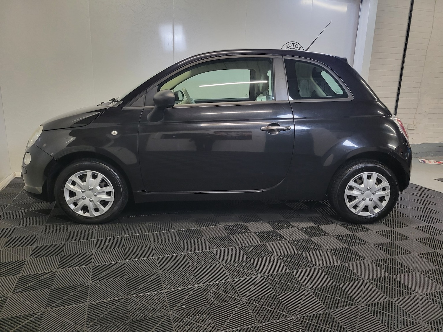 Used Fiat 500 2010 for sale - 77001546: Photo 36