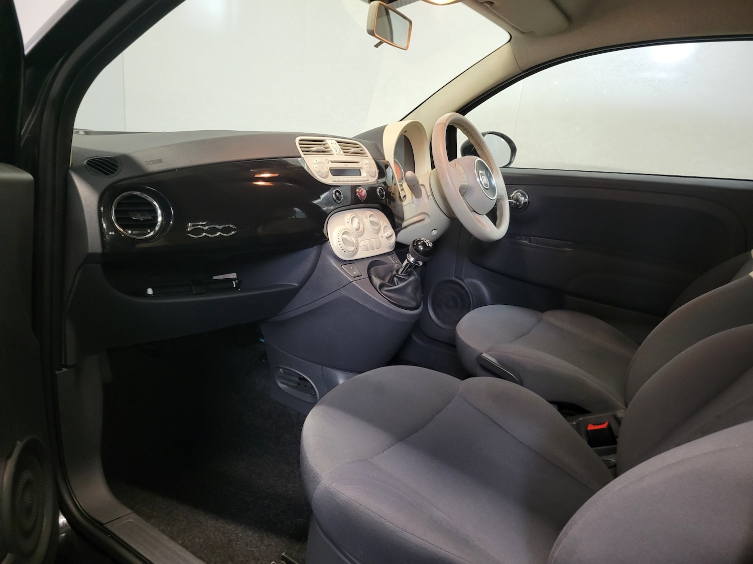 Used Fiat 500 2010 for sale - 77001546: Photo 50