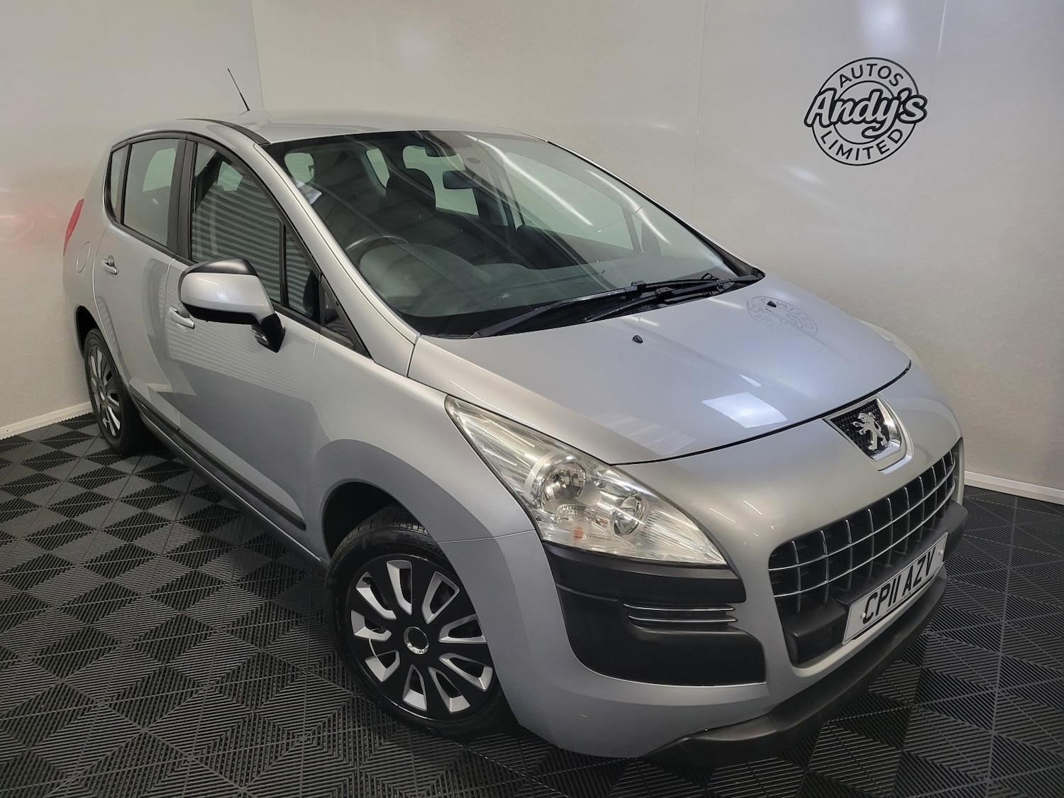 Used Peugeot 3008 2011 for sale - 77154390: Photo 2
