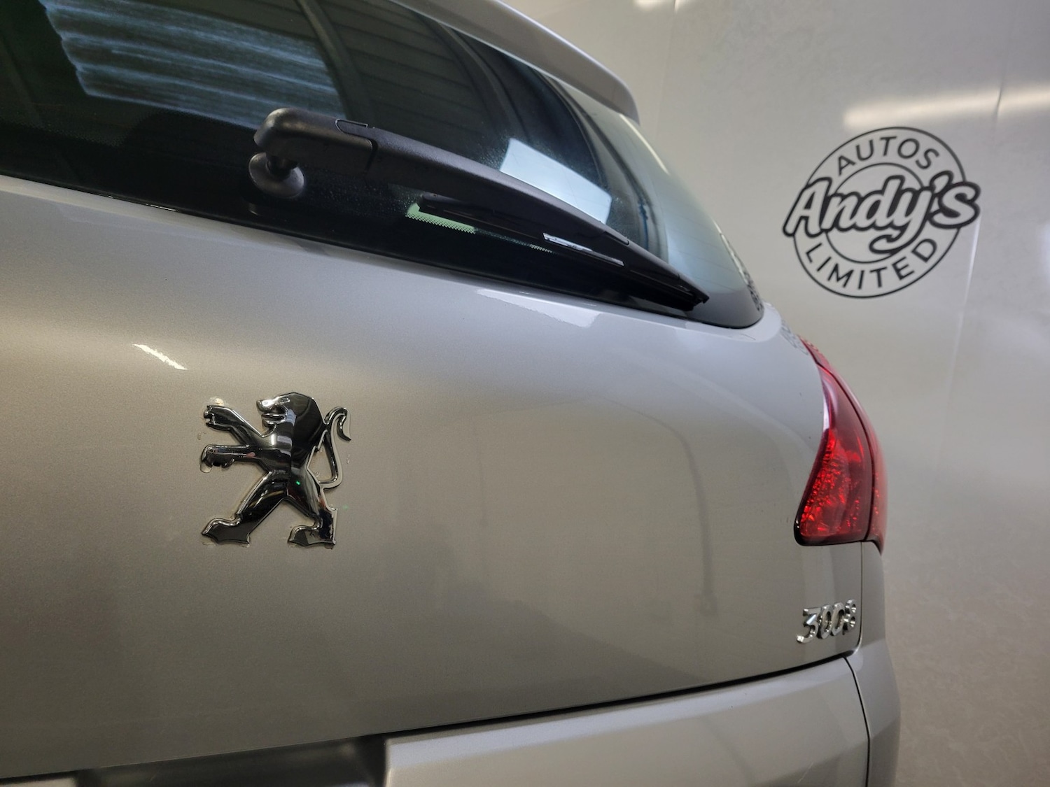 Used Peugeot 3008 2011 for sale - 77154390: Photo 29