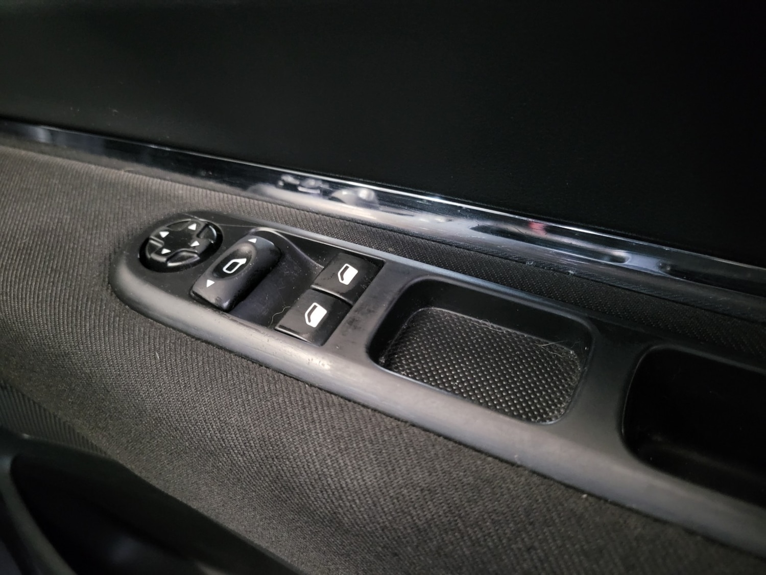 Used Peugeot 3008 2011 for sale - 77154390: Photo 41