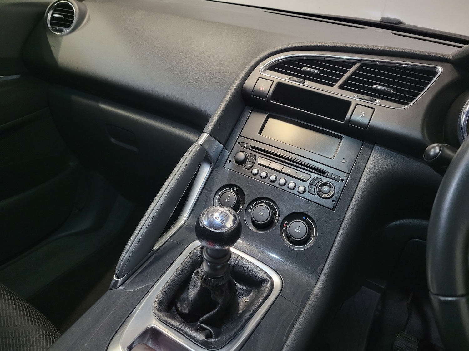 Used Peugeot 3008 2011 for sale - 77154390: Photo 44