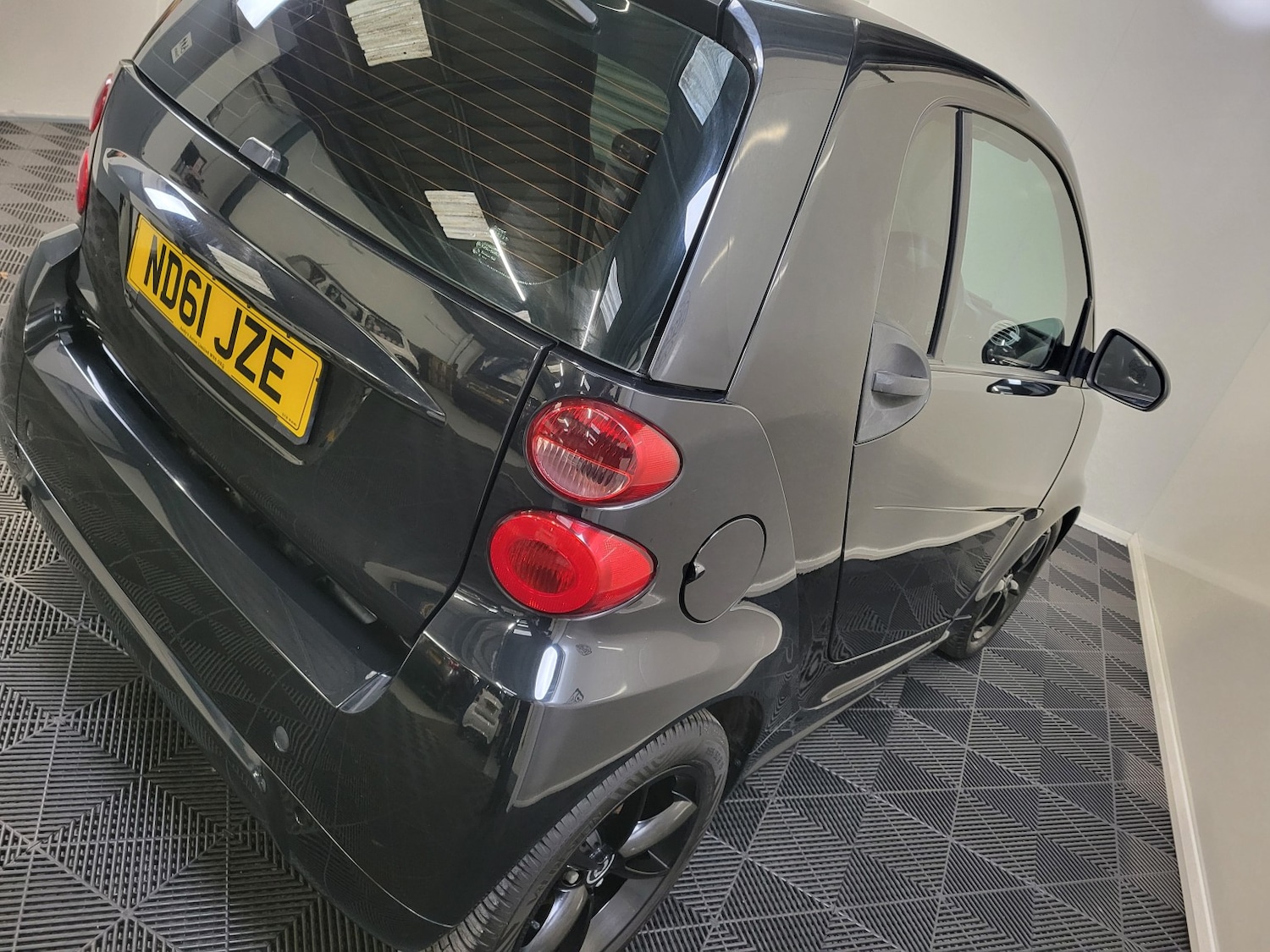 Used smart fortwo 2011 for sale - 77483696: Photo 24