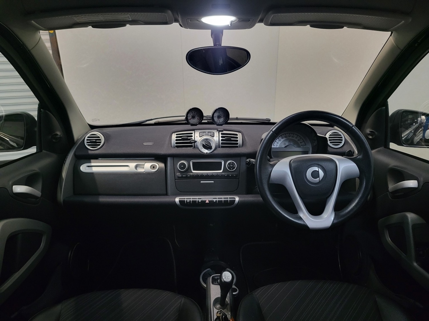 Used smart fortwo 2011 for sale - 77483696: Photo 38