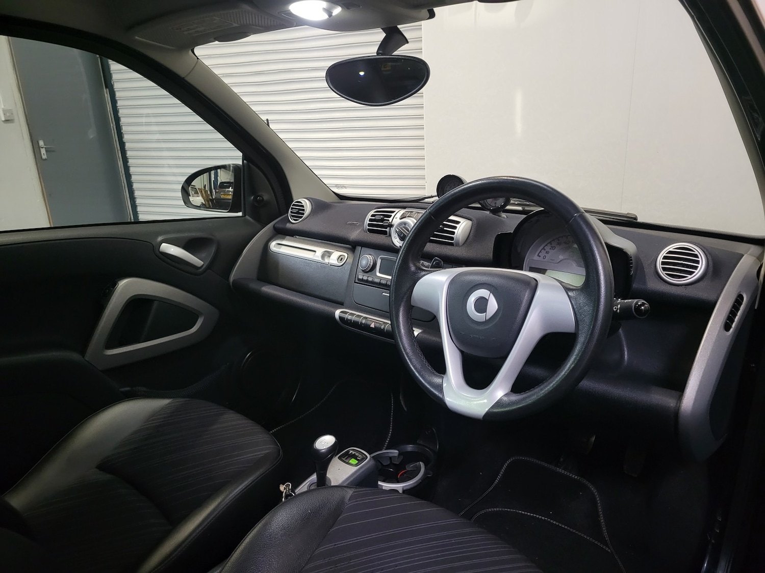 Used smart fortwo 2011 for sale - 77483696: Photo 39