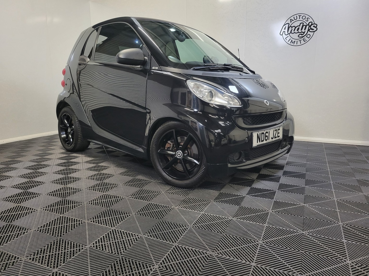 Used smart fortwo 2011 for sale - 77483696: Photo 4