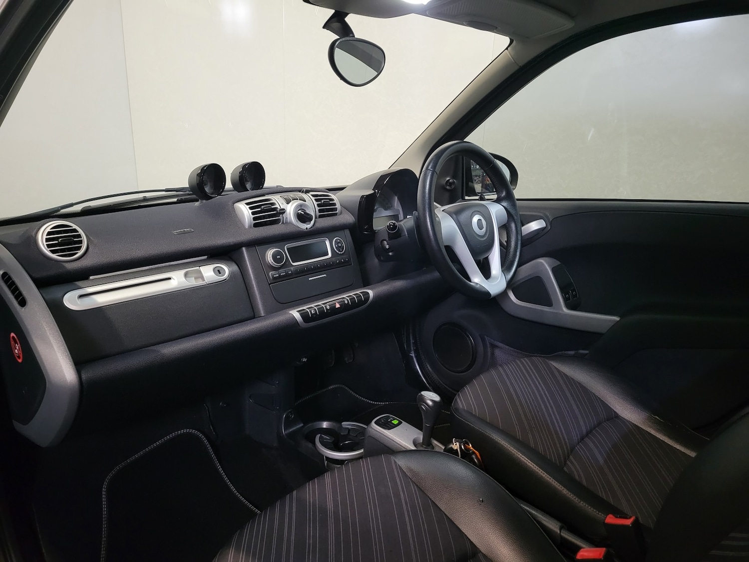 Used smart fortwo 2011 for sale - 77483696: Photo 41