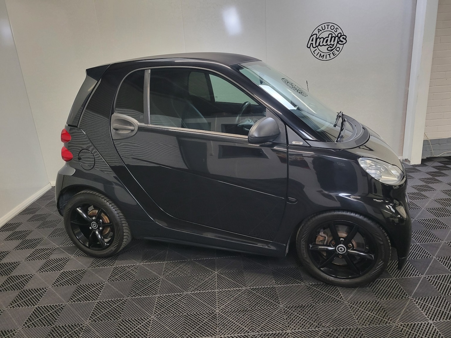 Used smart fortwo 2011 for sale - 77483696: Photo 7