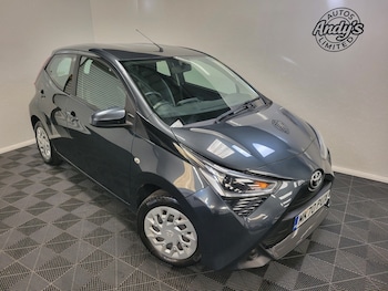 Used Toyota AYGO 2020 for sale - 79340870: Photo