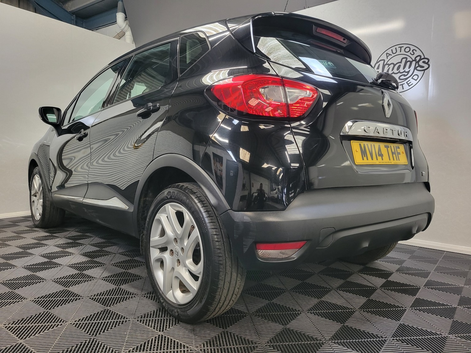 Used Renault Captur 2014 for sale - 77792897: Photo 21