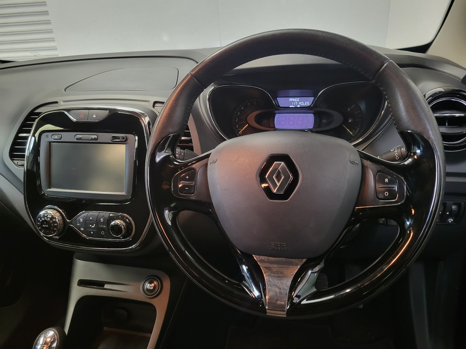Used Renault Captur 2014 for sale - 77792897: Photo 43