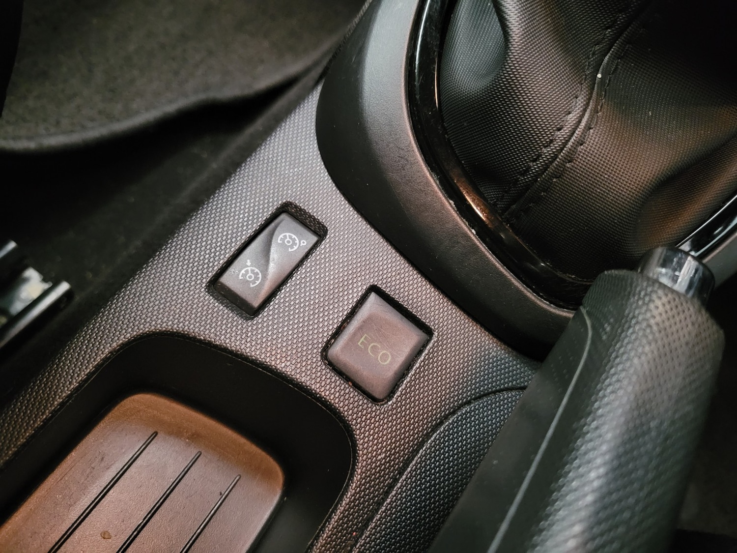 Used Renault Captur 2014 for sale - 77792897: Photo 46