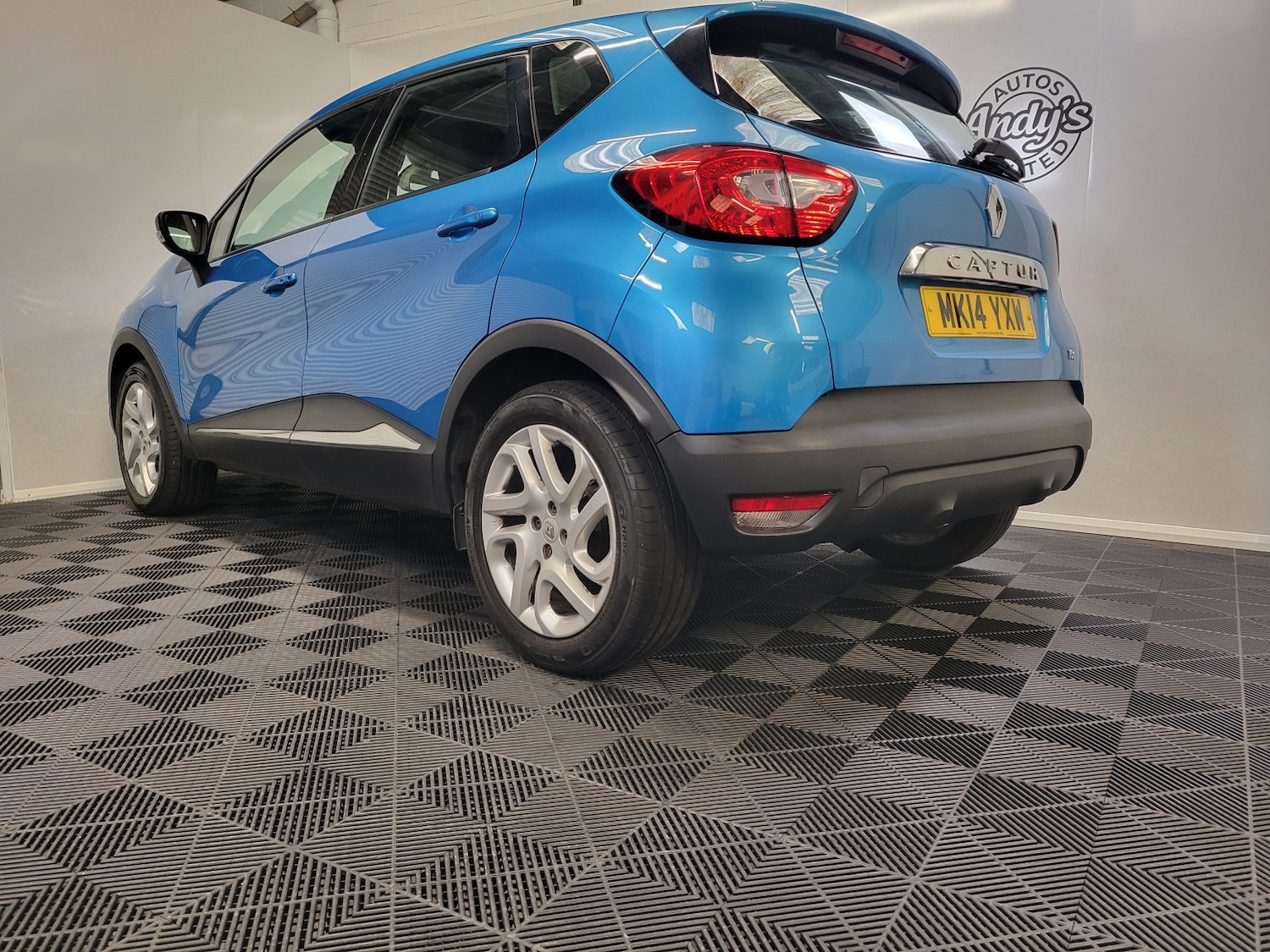 Used Renault Captur 2014 for sale - 76974338: Photo 21