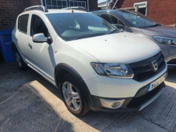 2014 - 0.9 Stepway Ambiance TCe 90 5-Door