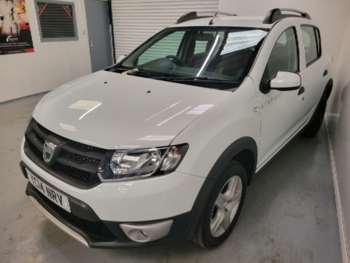 Used Dacia Sandero Stepway 2014 for sale - 75043591: Photo