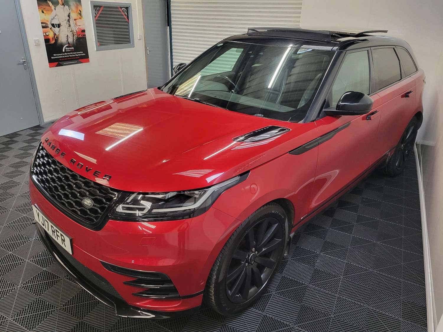 Used Land Rover Range Rover Velar 2017 for sale - 77053700: Photo 13