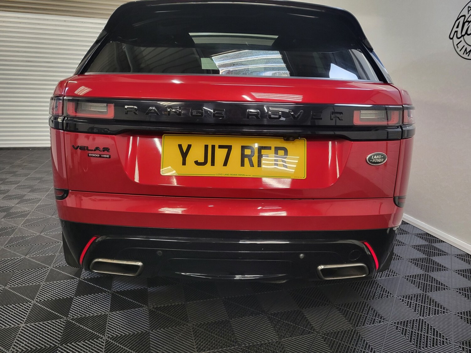 Used Land Rover Range Rover Velar 2017 for sale - 77053700: Photo 28