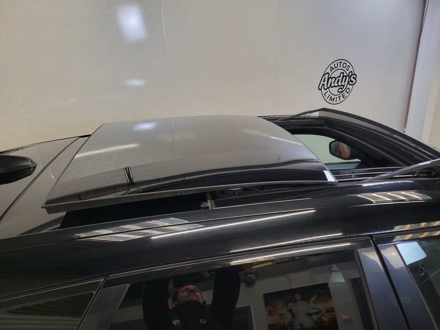 Used Land Rover Range Rover Velar 2017 for sale - 77053700: Photo 41