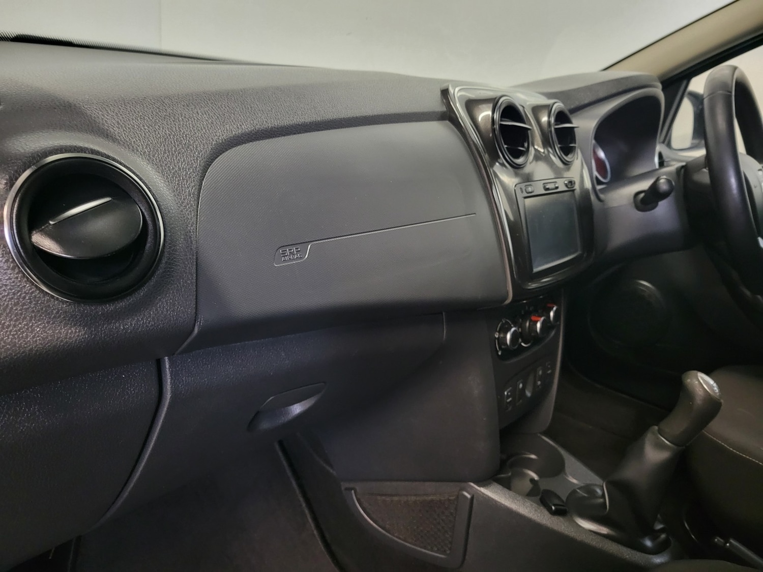 Used Dacia Sandero 2017 for sale - 76397025: Photo 44