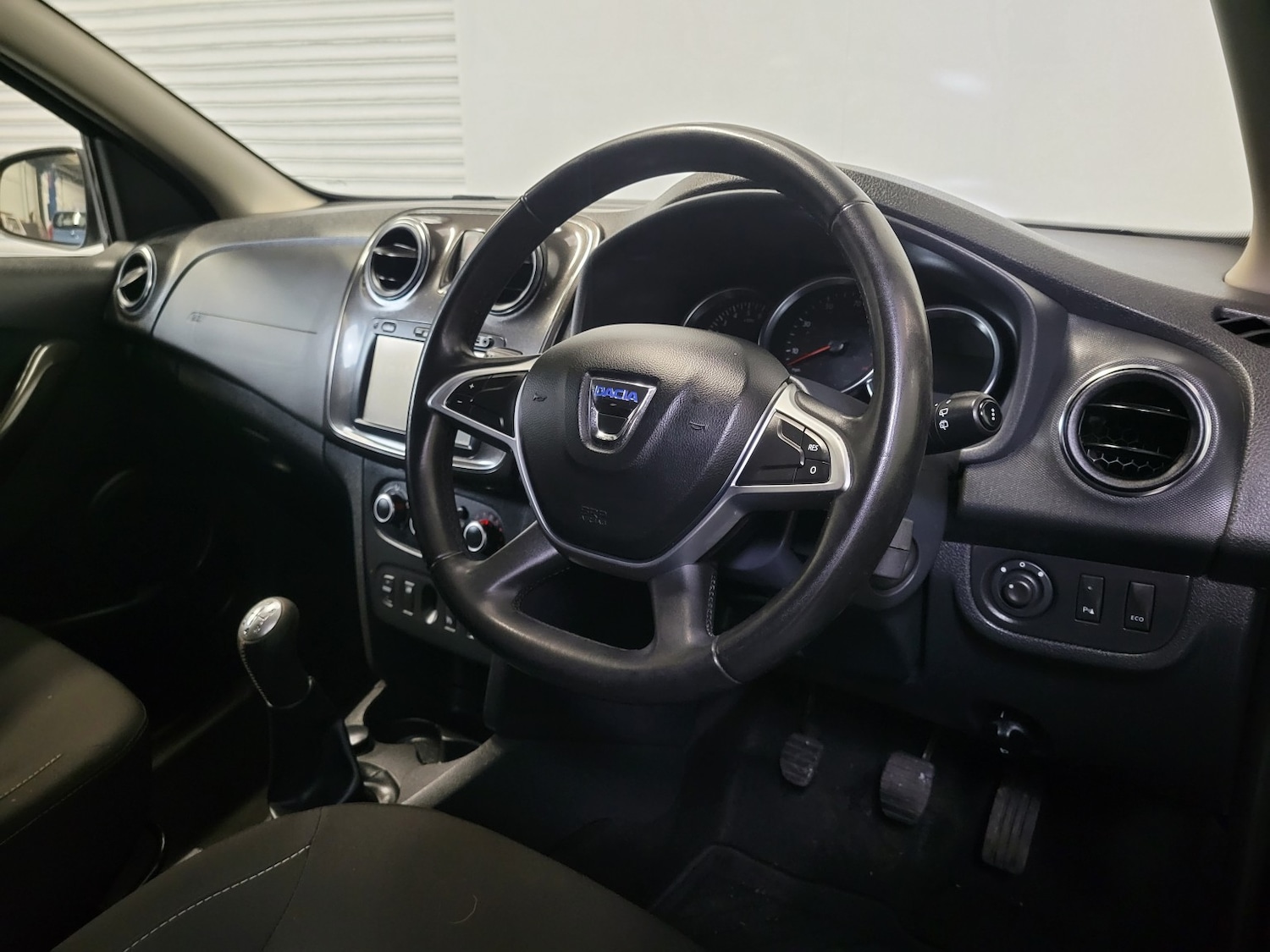 Used Dacia Sandero 2017 for sale - 76397025: Photo 46