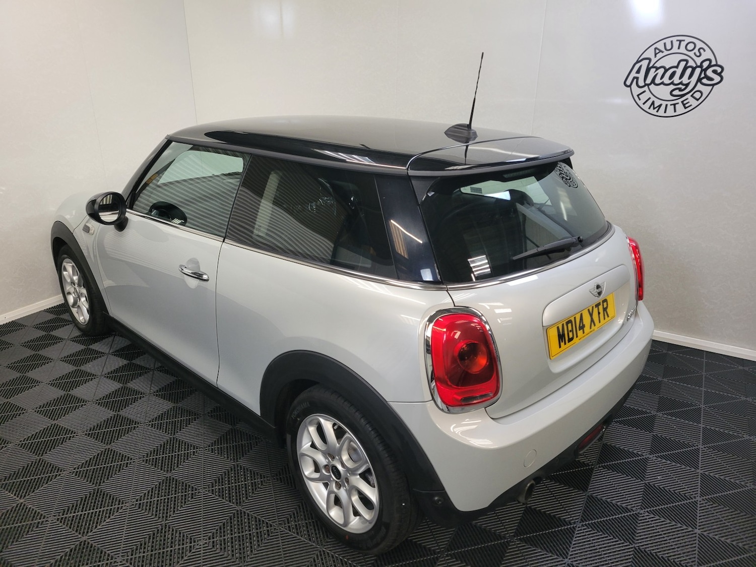 Used MINI Hatch 2014 for sale - 76896883: Photo 19