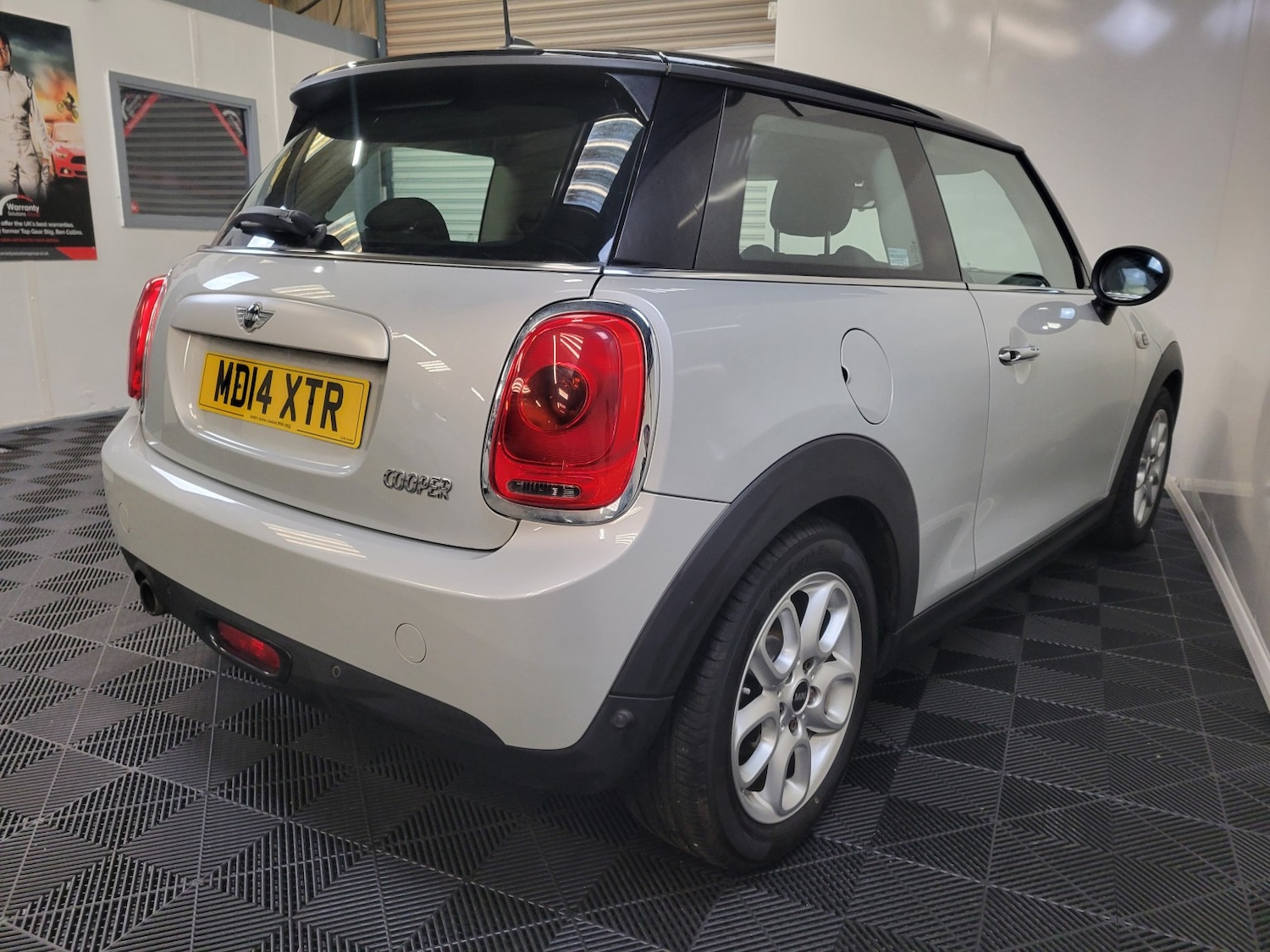 Used MINI Hatch 2014 for sale - 76896883: Photo 28