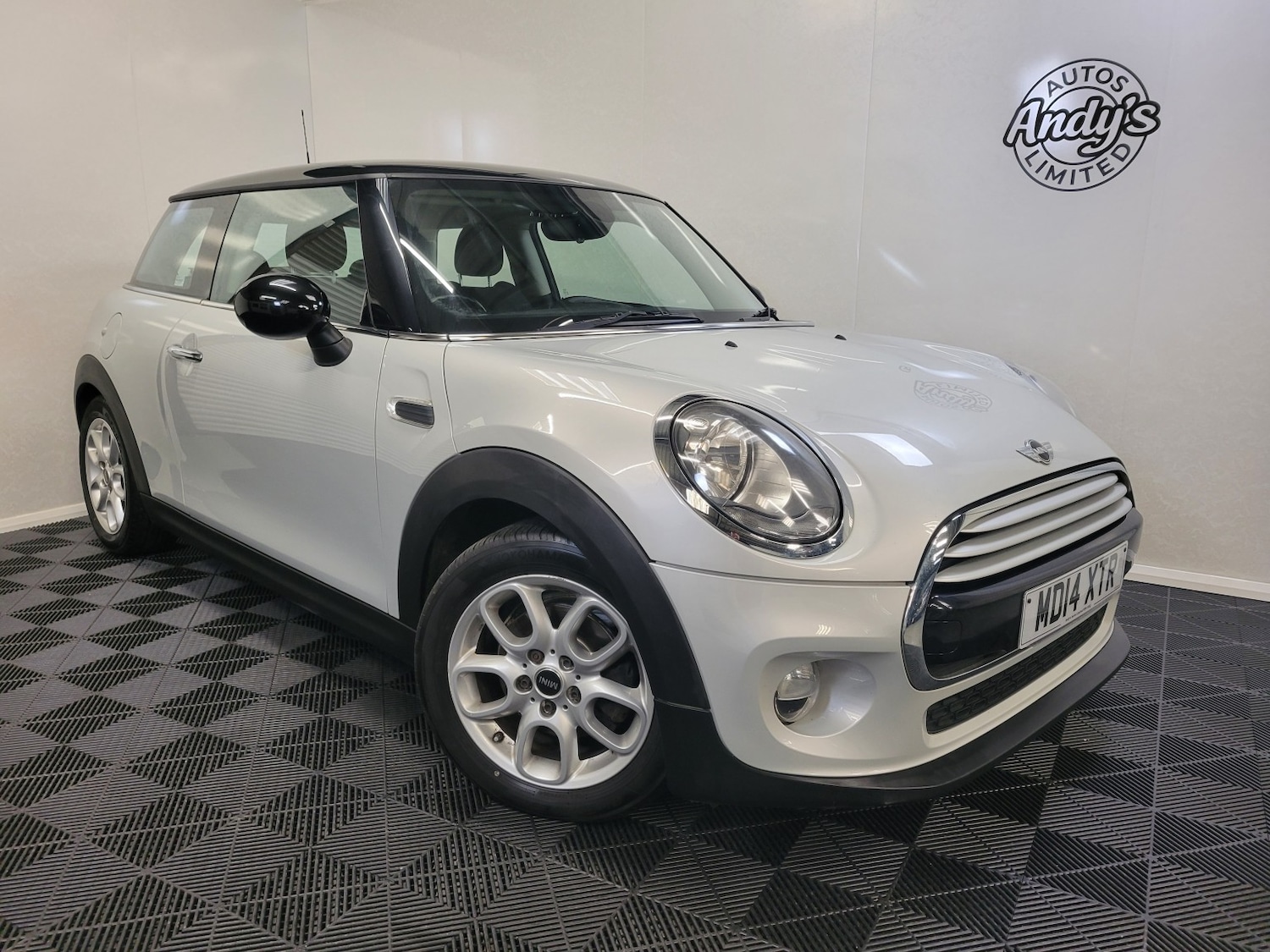 Used MINI Hatch 2014 for sale - 76896883: Photo 3