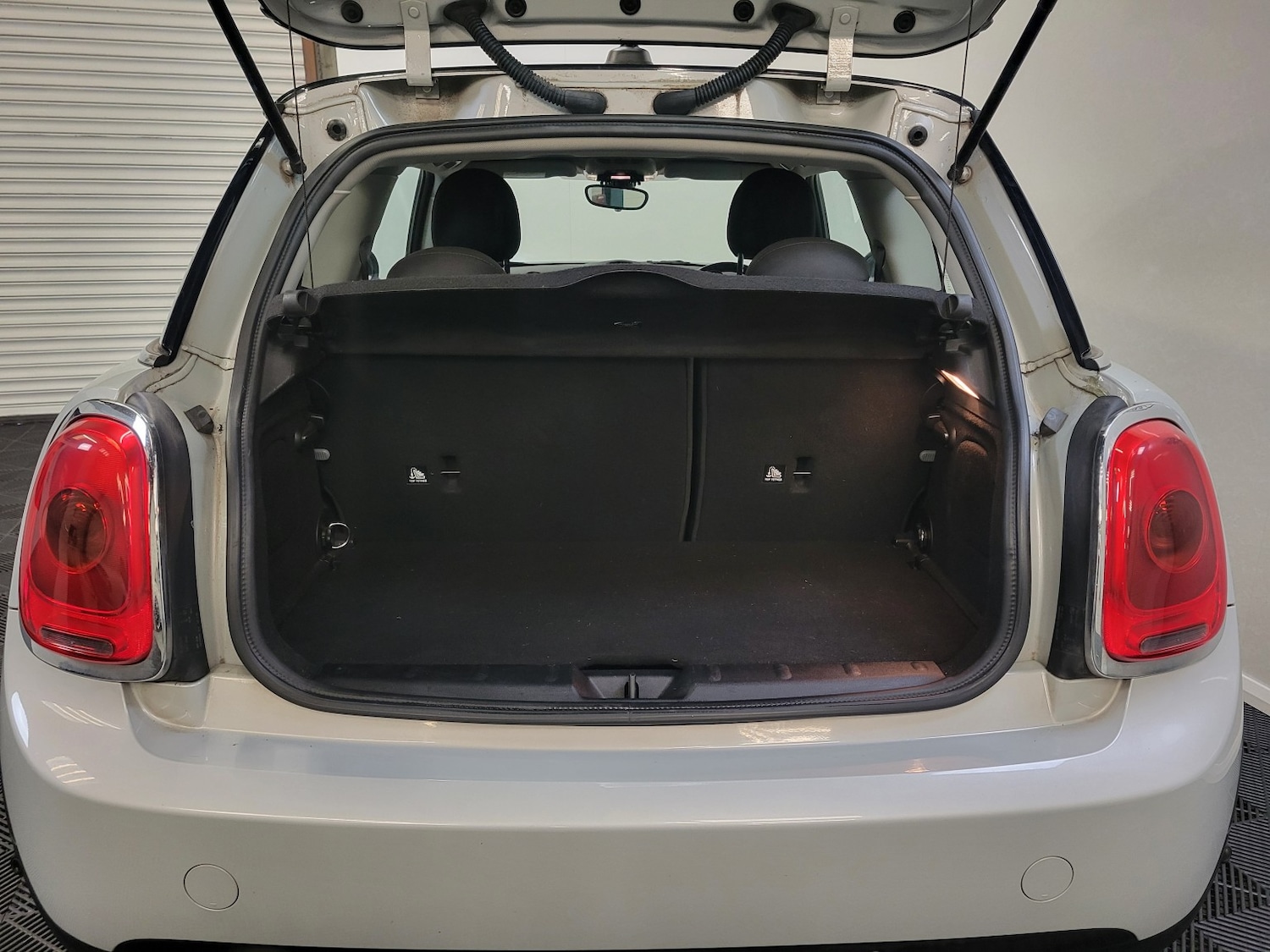 Used MINI Hatch 2014 for sale - 76896883: Photo 38