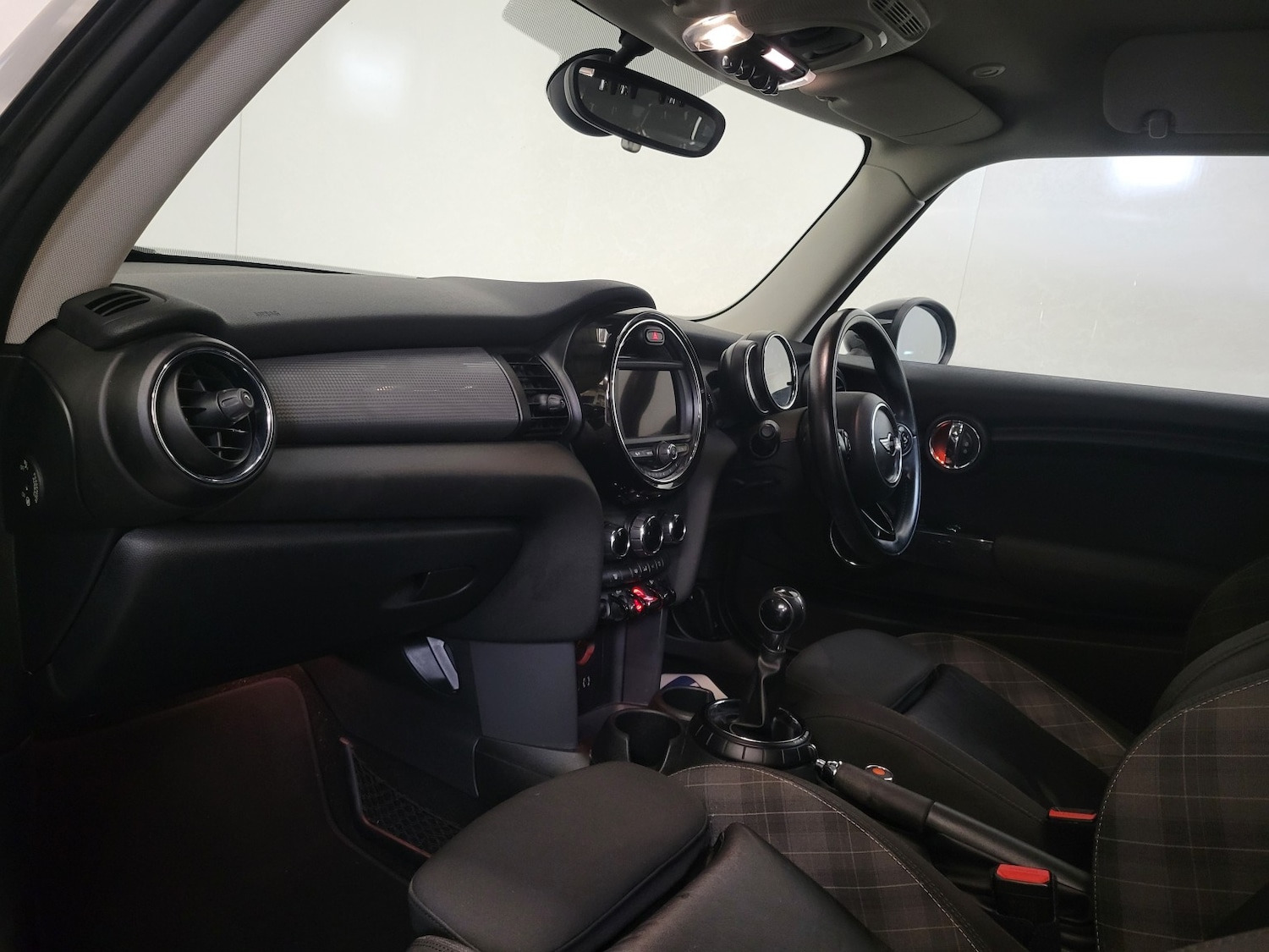 Used MINI Hatch 2014 for sale - 76896883: Photo 43