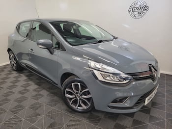 Used Renault Clio 2018 for sale - 79830385: Photo