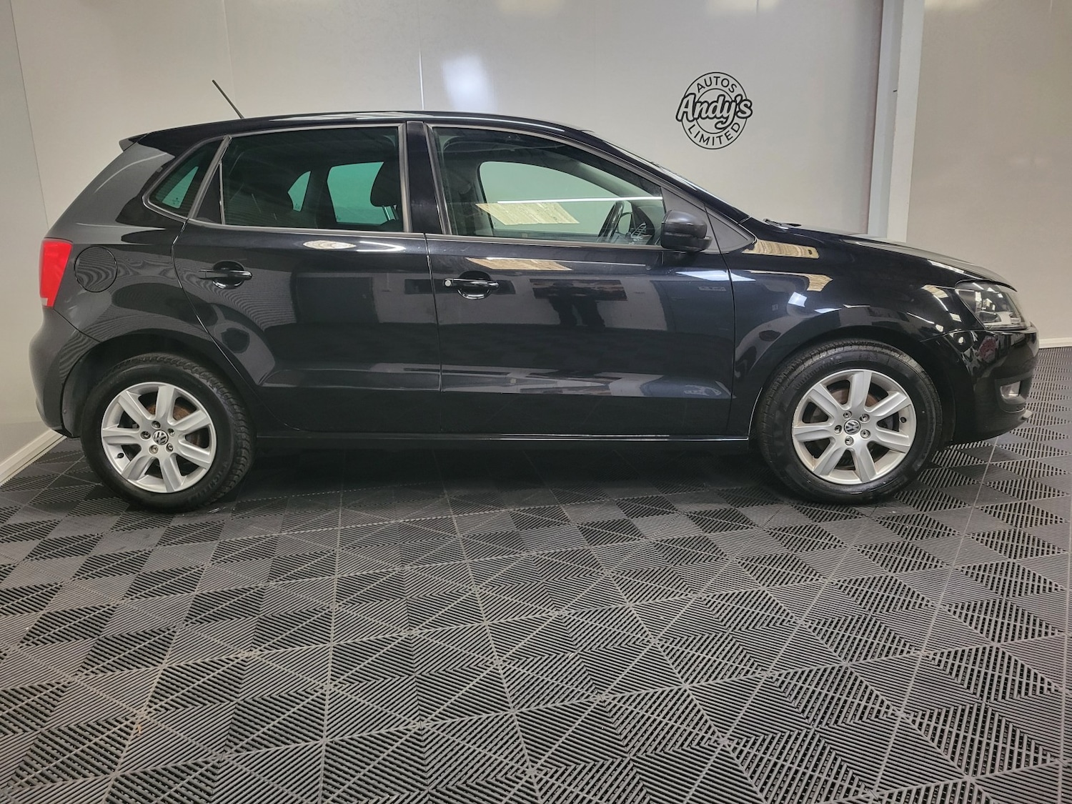 Used Volkswagen Polo 2013 for sale - 77897788: Photo 14