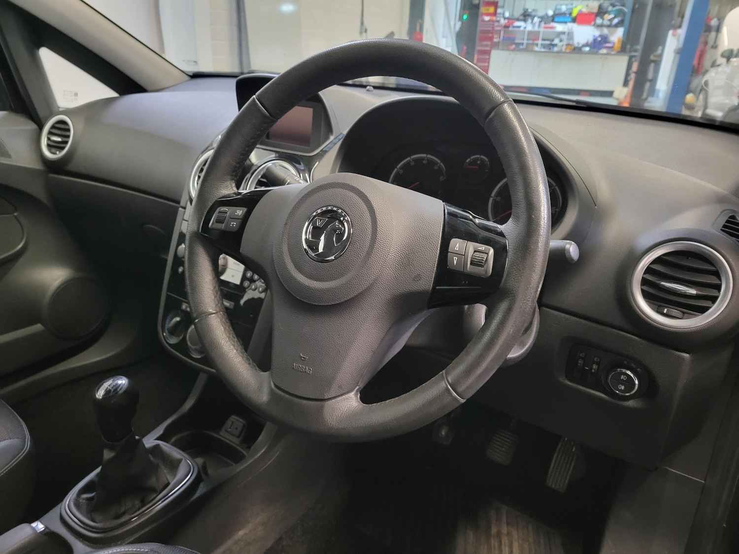 Used Vauxhall Corsa 2014 for sale - 77377764: Photo 28