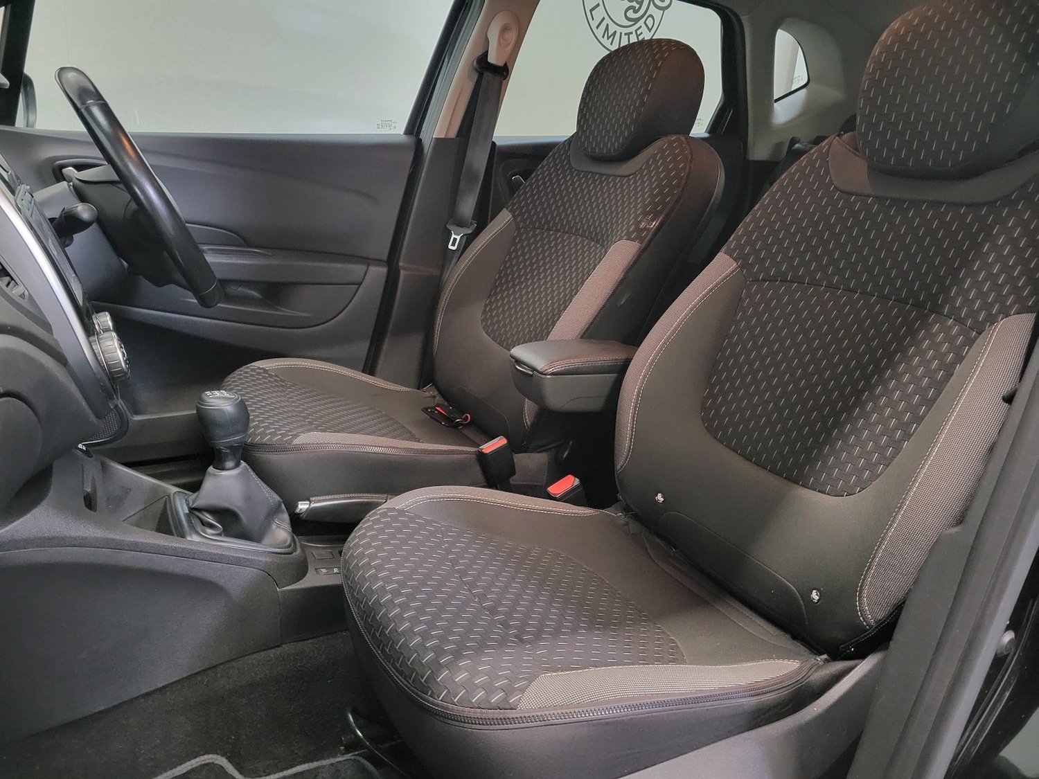 Used Renault Captur 2018 for sale - 76126355: Photo 19