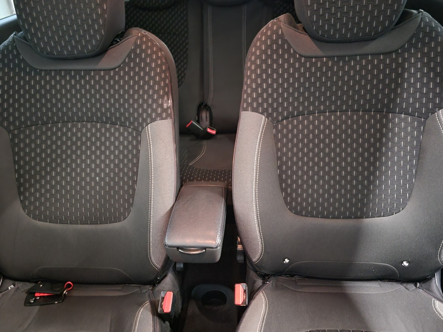 Used Renault Captur 2018 for sale - 76126355: Photo 20