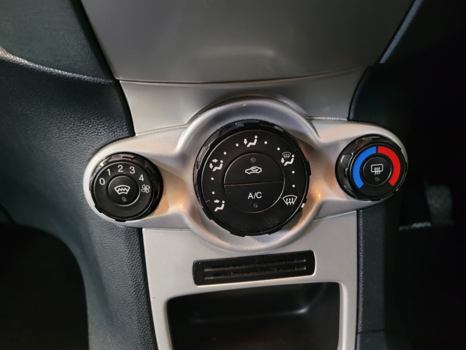 Used Ford Fiesta 2008 for sale - 77237103: Photo 42