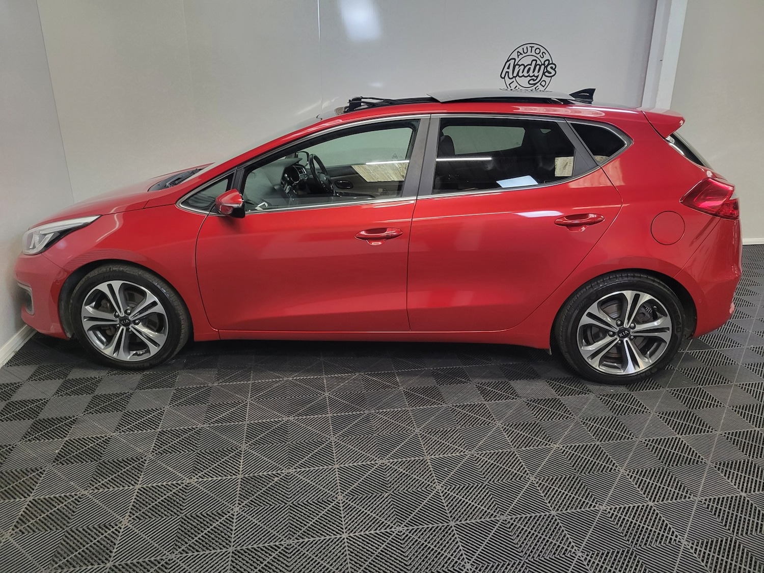 Used Kia Ceed 2017 for sale - 77742900: Photo 30