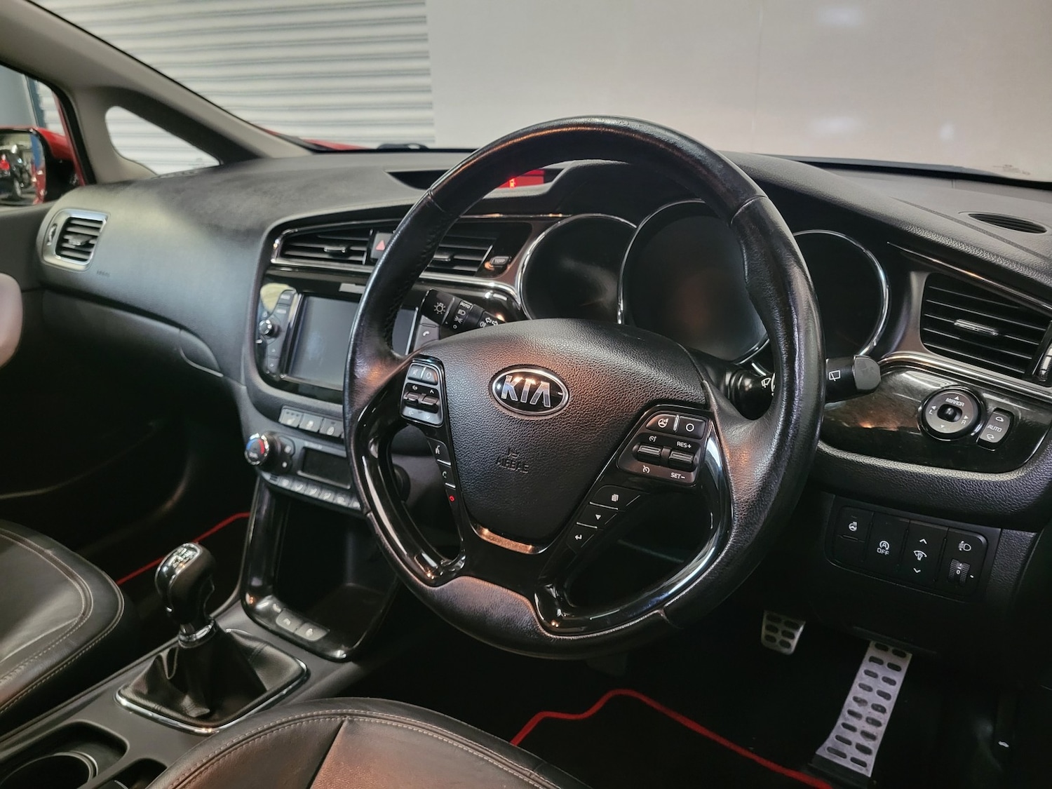 Used Kia Ceed 2017 for sale - 77742900: Photo 41