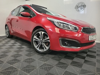 Used Kia Ceed 2017 for sale - 77742900: Photo
