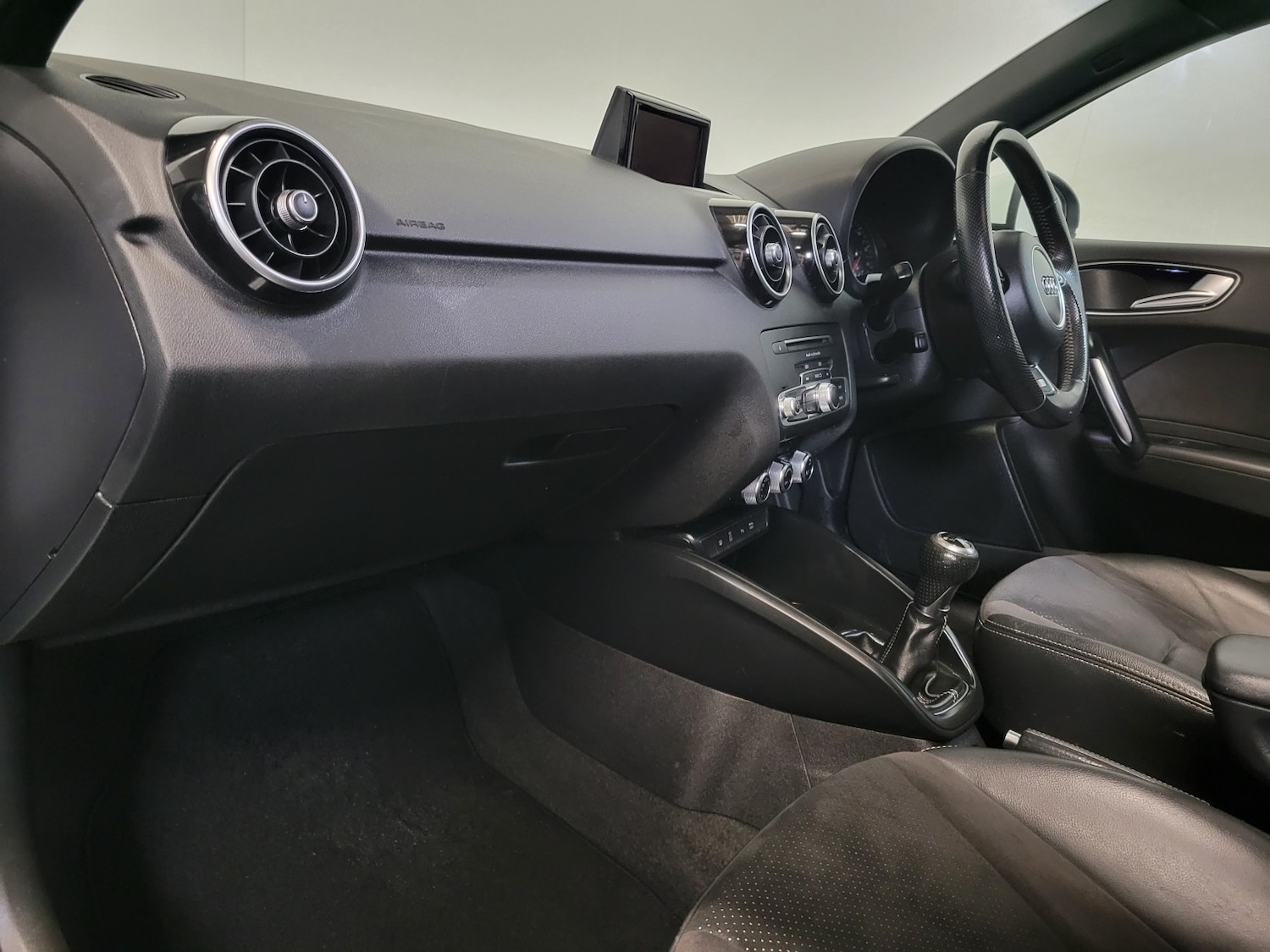 Used Audi A1 2015 for sale - 76734795: Photo 61