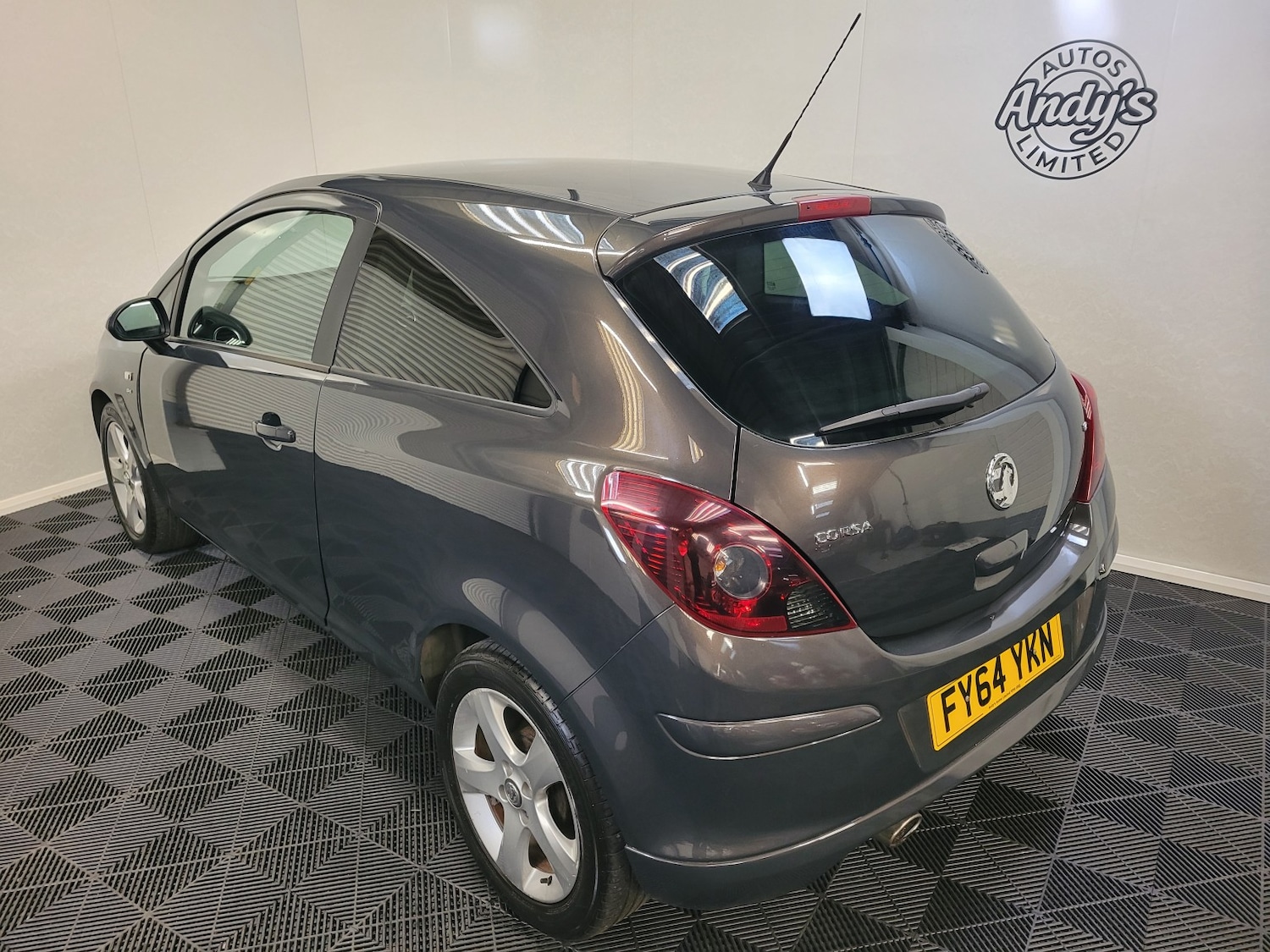 Used Vauxhall Corsa 2014 for sale - 77107610: Photo 17