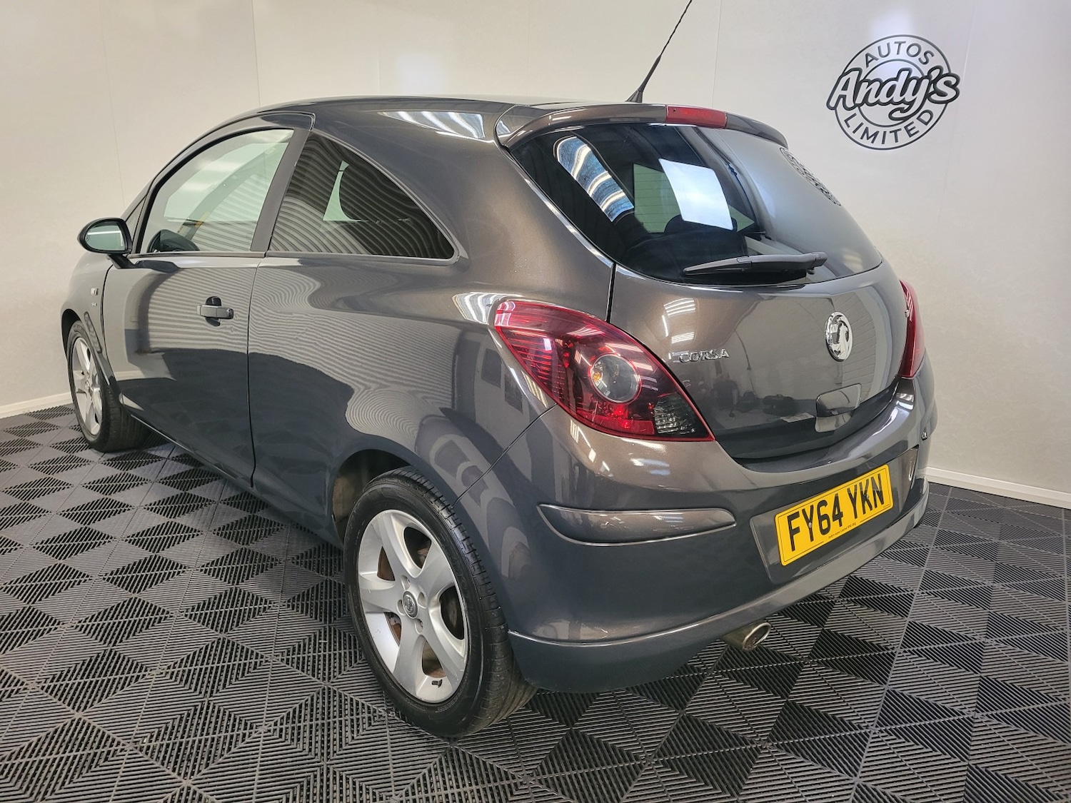 Used Vauxhall Corsa 2014 for sale - 77107610: Photo 18
