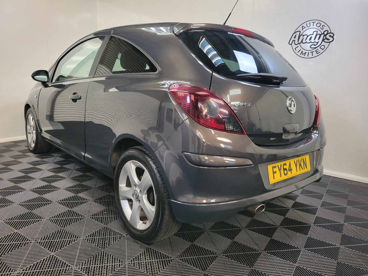 Used Vauxhall Corsa 2014 for sale - 77107610: Photo 19