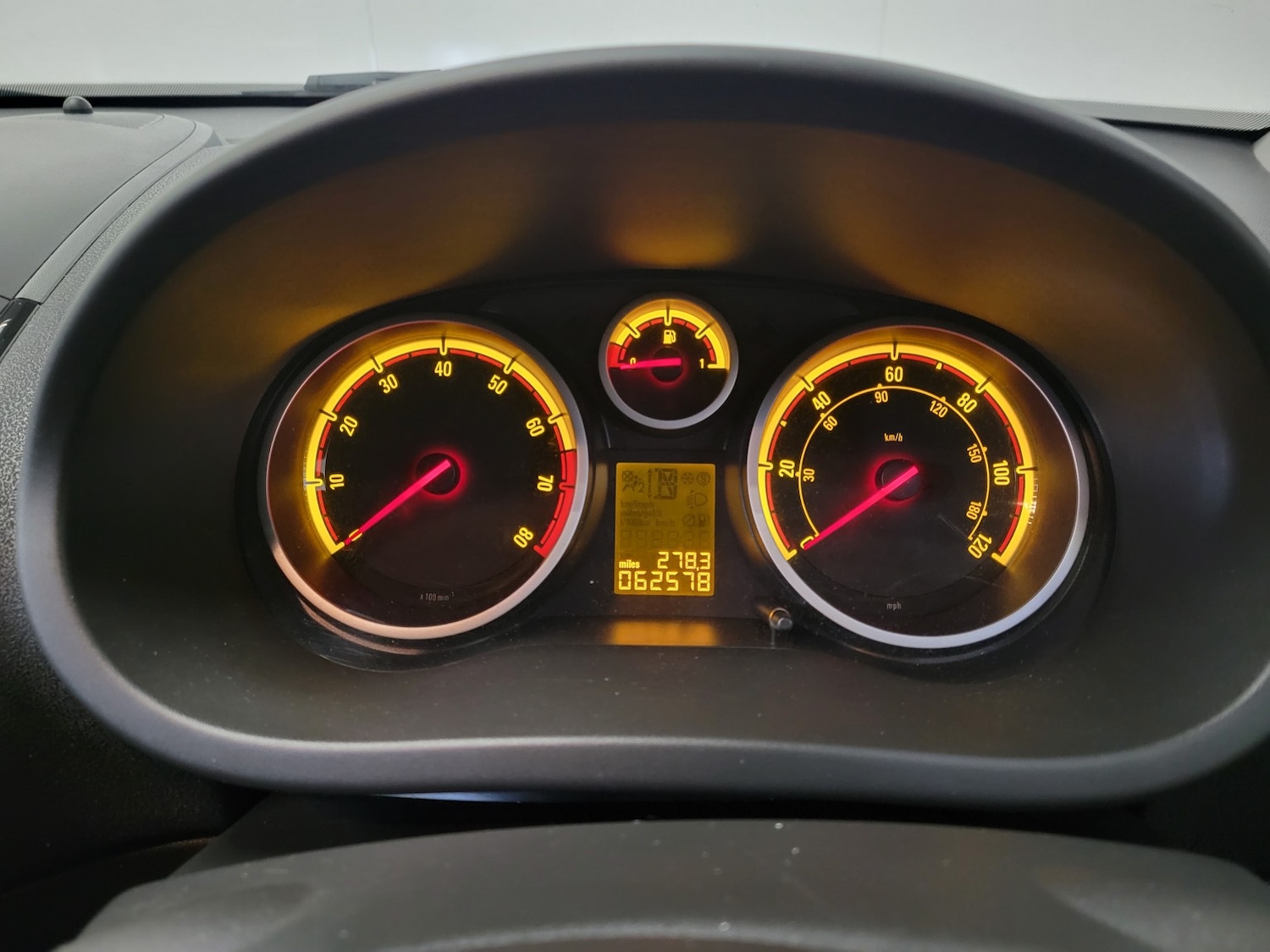 Used Vauxhall Corsa 2014 for sale - 77107610: Photo 41